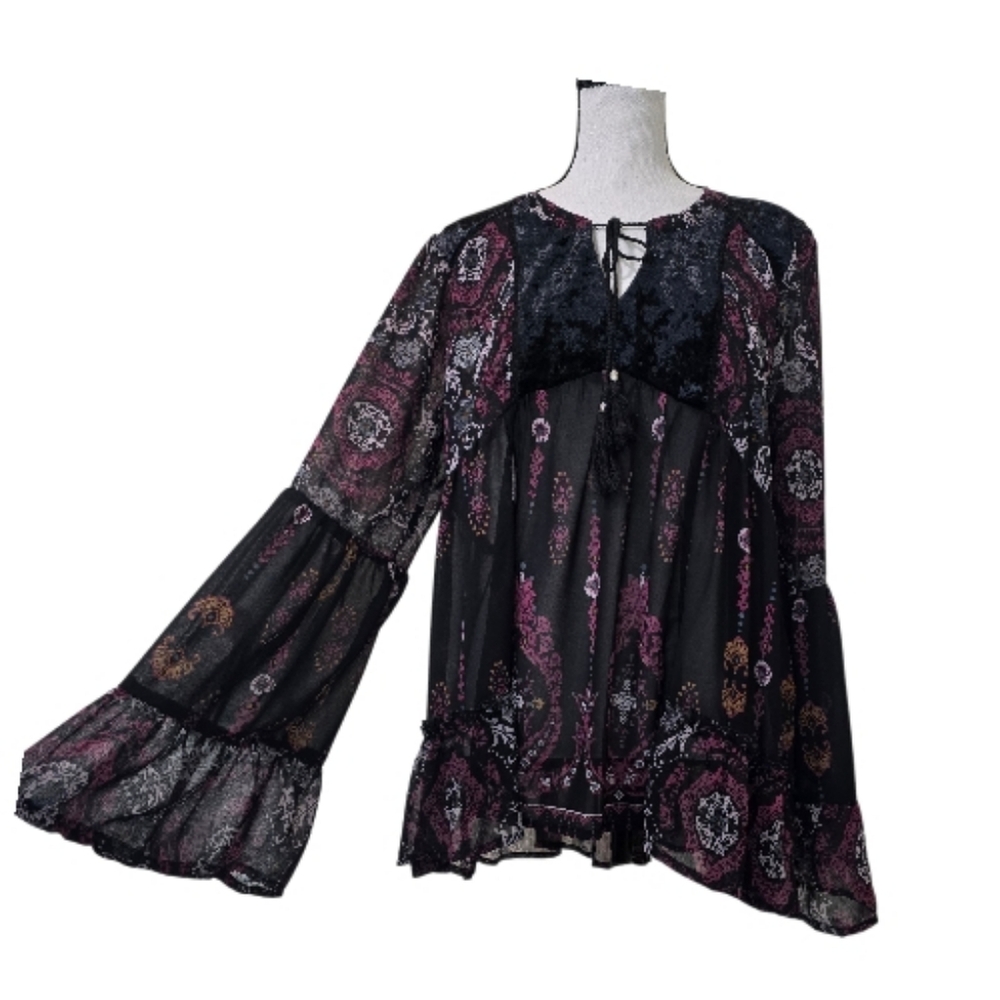 Women’s Black Velvet Lace Floral Blouse L Whimsigoth Fairy Grunge Bell Sleeve